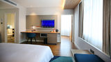 Holiday Inn Exp North Railway Station Room