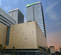 Holiday Inn Exp North Railway Station Exterior
