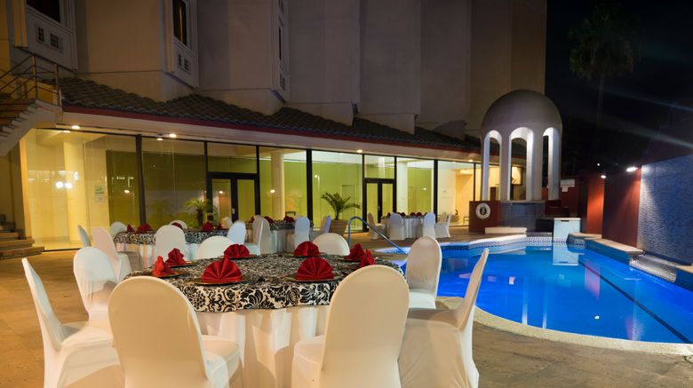 <b>Holiday Inn Tijuana Zona Rio Pool</b>. Images powered by <a href="https://www.leonardoworldwide.com/" title="Leonardo Worldwide" target="_blank">Leonardo</a>.