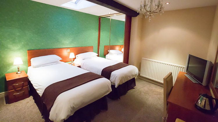 The Peacock Townhouse Hotel Room