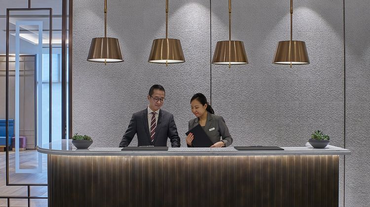 Two MacDonnell Road Lobby