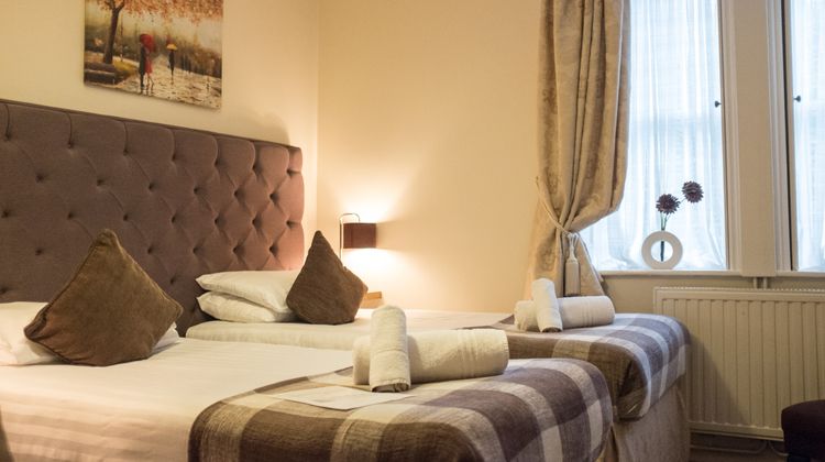 Wentworth House Hotel Room