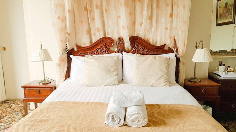 Wentworth House Hotel Room
