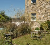 Wentworth House Hotel Exterior