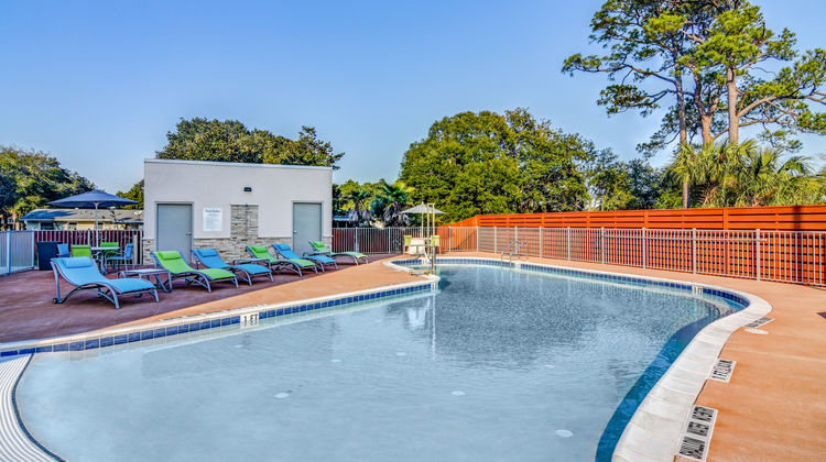 Holiday Inn Express Ft Walton Beach Pool