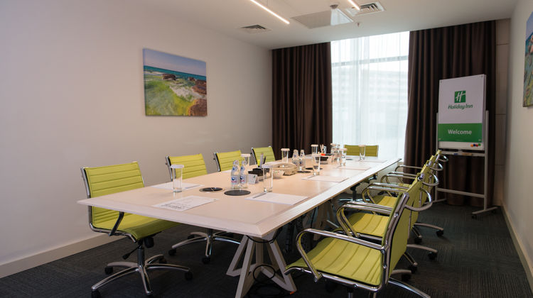 Holiday Inn Aktau Meeting