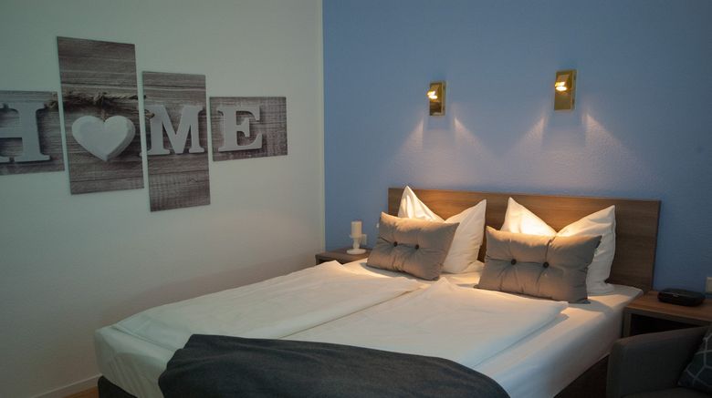 <b>Kempe Komfort Hotel Duesseldorf Room</b>. Images powered by <a href="https://www.leonardoworldwide.com/" title="Leonardo Worldwide" target="_blank">Leonardo</a>.