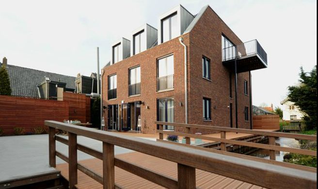 Blue Mansion Hotel Exterior