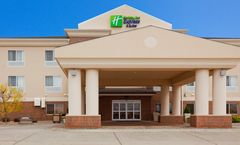 Holiday Inn Express Hotel & Suites