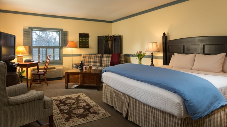 <b>The Inn at Turkey Hill Room</b>. Images powered by <a href="https://www.leonardoworldwide.com/" title="Leonardo Worldwide" target="_blank">Leonardo</a>.