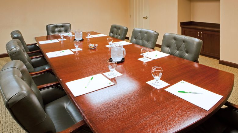 <b>Holiday Inn Chantilly-Dulles Expo Meeting</b>. Images powered by <a href="https://www.leonardoworldwide.com/" title="Leonardo Worldwide" target="_blank">Leonardo</a>.