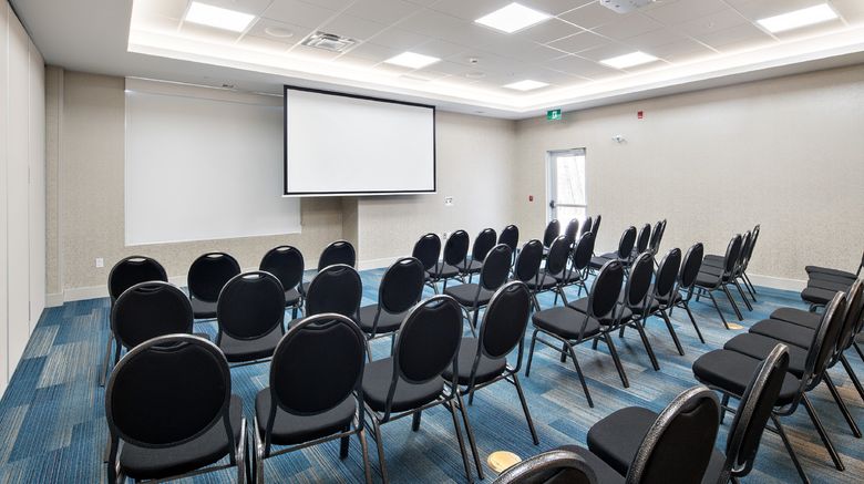 <b>Holiday Inn Express Red Deer North Meeting</b>. Images powered by <a href="https://www.leonardoworldwide.com/" title="Leonardo Worldwide" target="_blank">Leonardo</a>.