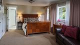 <b>Craftsman Inn Room</b>. Images powered by <a href="https://www.leonardoworldwide.com/" title="Leonardo Worldwide" target="_blank">Leonardo</a>.