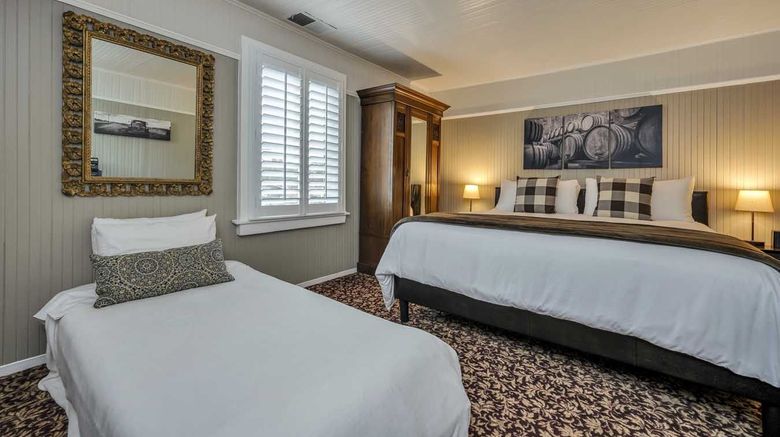 <b>Calistoga Wine Way Inn Room</b>. Images powered by <a href="https://www.leonardoworldwide.com/" title="Leonardo Worldwide" target="_blank">Leonardo</a>.