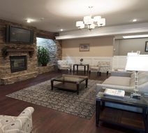 Holiday Inn Williamsport Lobby