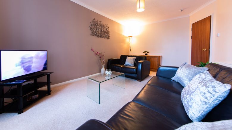 <b>The Spires Serviced Apartments Aberdeen Lobby</b>. Images powered by <a href="https://www.leonardoworldwide.com/" title="Leonardo Worldwide" target="_blank">Leonardo</a>.