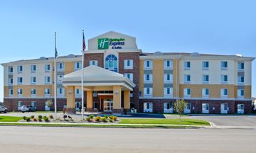 Holiday Inn Express & Suites