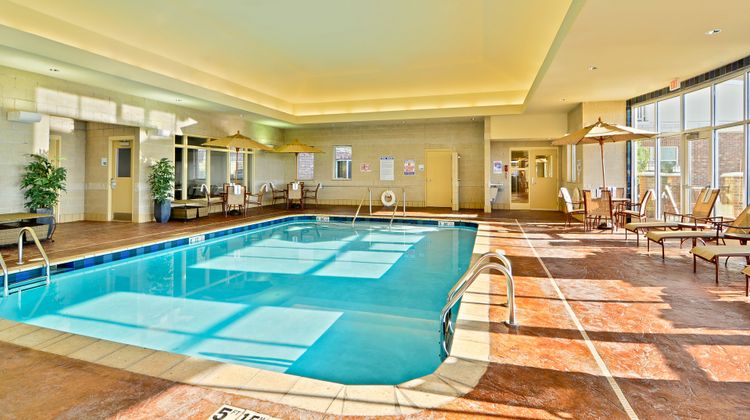 Holiday Inn Express & Suites Pool
