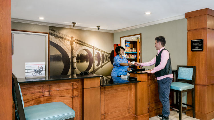 Staybridge Suites Round Rock Lobby
