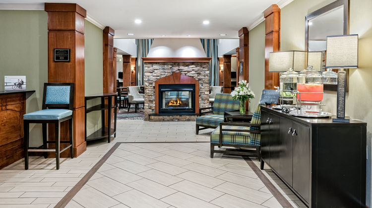 Staybridge Suites Round Rock Lobby