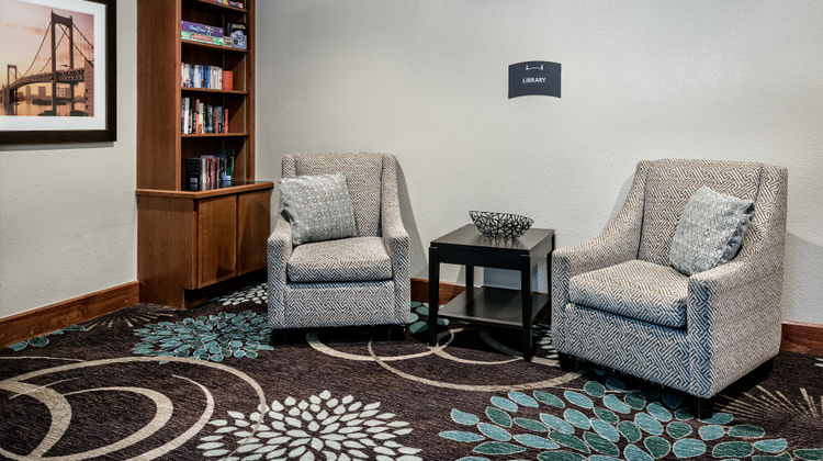 Staybridge Suites Round Rock Lobby