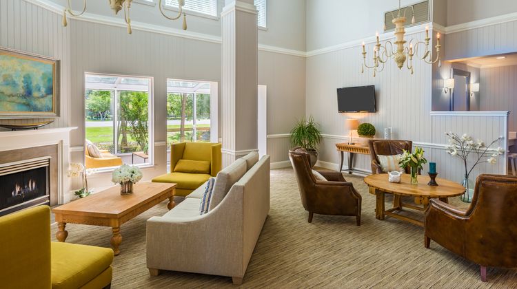 Holiday Inn Express Fairhope-Point Clear Lobby