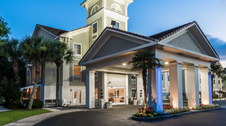 Holiday Inn Express Fairhope-Point Clear Exterior