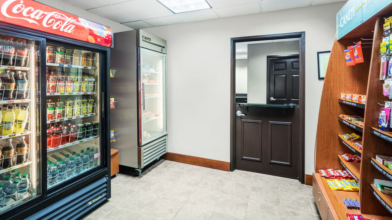 <b>Staybridge Suites Memphis Lobby</b>. Images powered by <a href="https://www.leonardoworldwide.com/" title="Leonardo Worldwide" target="_blank">Leonardo</a>.
