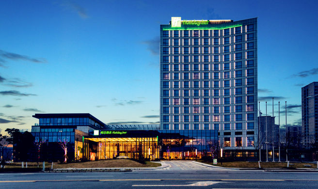 Holiday Inn Taihu New City Exterior