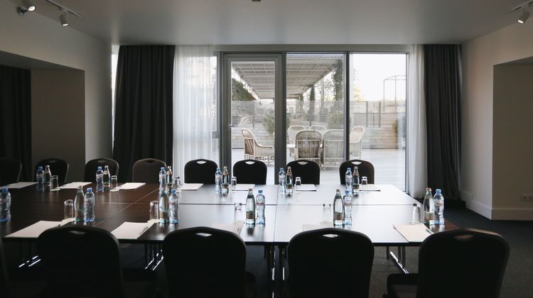 Holiday Inn Tbilisi Meeting