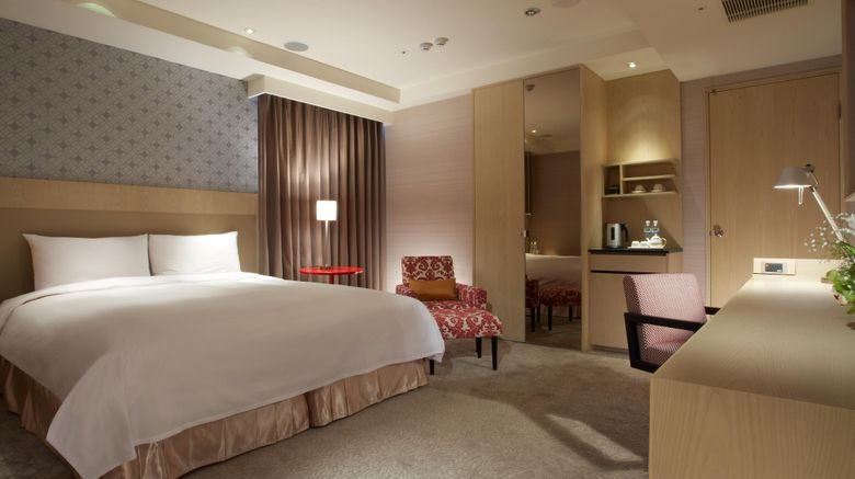 <b>Grandee Taipei Room</b>. Images powered by <a href="https://www.leonardoworldwide.com/" title="Leonardo Worldwide" target="_blank">Leonardo</a>.