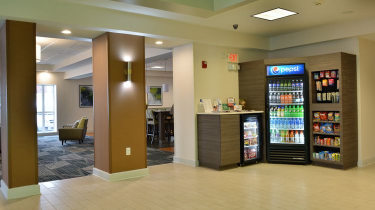 Holiday Inn Hotel & Suites Lobby