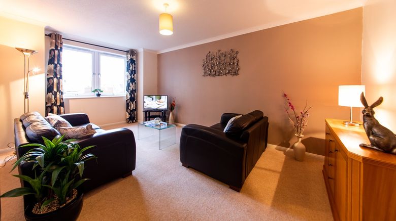<b>The Spires Serviced Apartments Aberdeen Room</b>. Images powered by <a href="https://www.leonardoworldwide.com/" title="Leonardo Worldwide" target="_blank">Leonardo</a>.