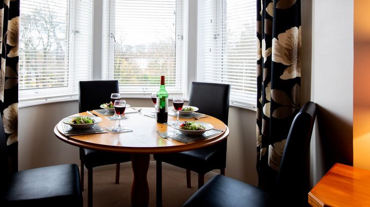 The Spires Serviced Apartments Aberdeen Room