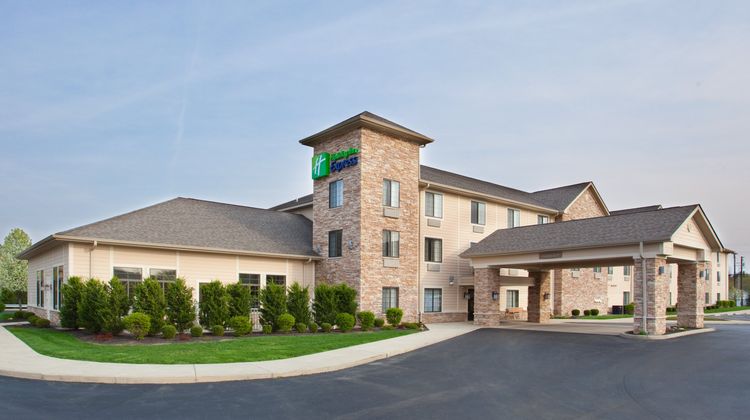 Holiday Inn Express Exterior