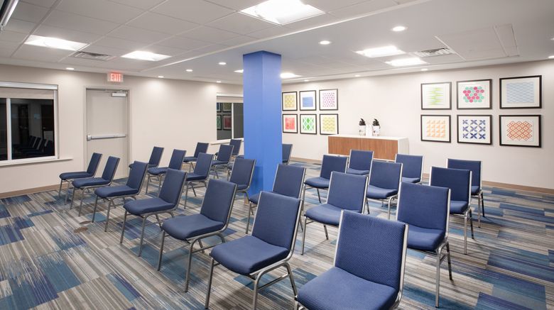 <b>Holiday Inn Express Slidell Meeting</b>. Images powered by <a href="https://www.leonardoworldwide.com/" title="Leonardo Worldwide" target="_blank">Leonardo</a>.