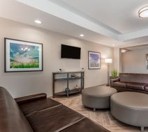 Candlewood Suites Bethlehem South Lobby