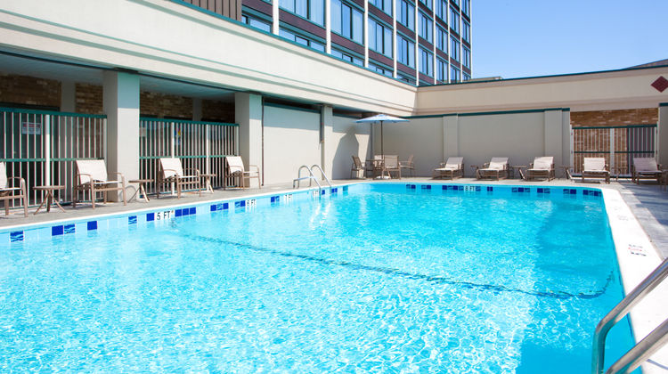 Holiday Inn Express Pool