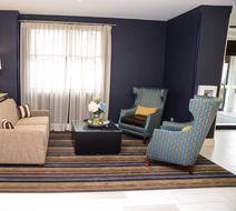 Holiday Inn Express & Sts W Catonsville Lobby