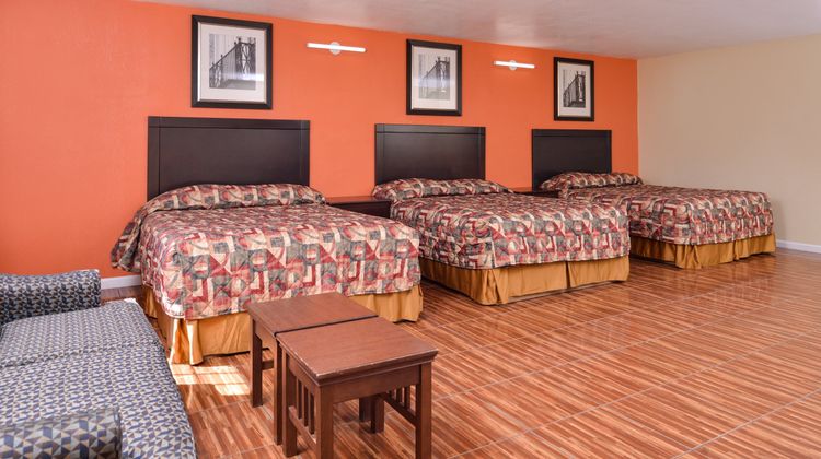 Scottish Inns & Suites Lubbock Room