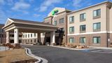 <b>Holiday Inn Express & Suites Exterior</b>. Images powered by <a href="https://www.leonardoworldwide.com/" title="Leonardo Worldwide" target="_blank">Leonardo</a>.