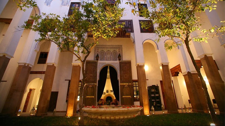 Riad Laaroussa Exterior