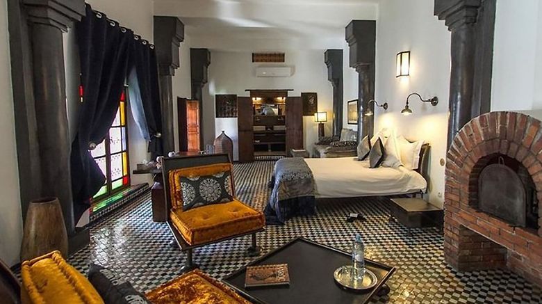 <b>Riad Laaroussa Suite</b>. Images powered by <a href="https://www.leonardoworldwide.com/" title="Leonardo Worldwide" target="_blank">Leonardo</a>.