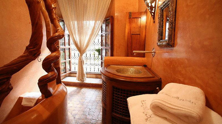 Riad Laaroussa Room