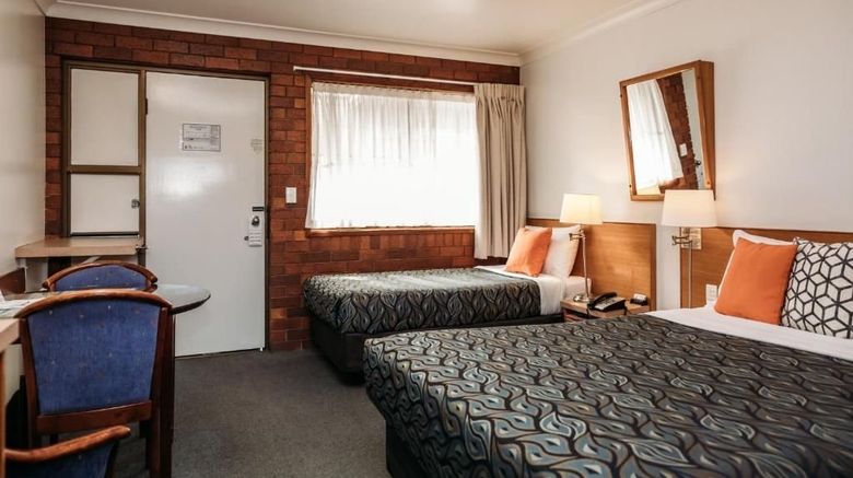 <b>Country Pathfinder Motor Inn Room</b>. Images powered by <a href="https://www.leonardoworldwide.com/" title="Leonardo Worldwide" target="_blank">Leonardo</a>.