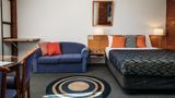 Country Pathfinder Motor Inn Room