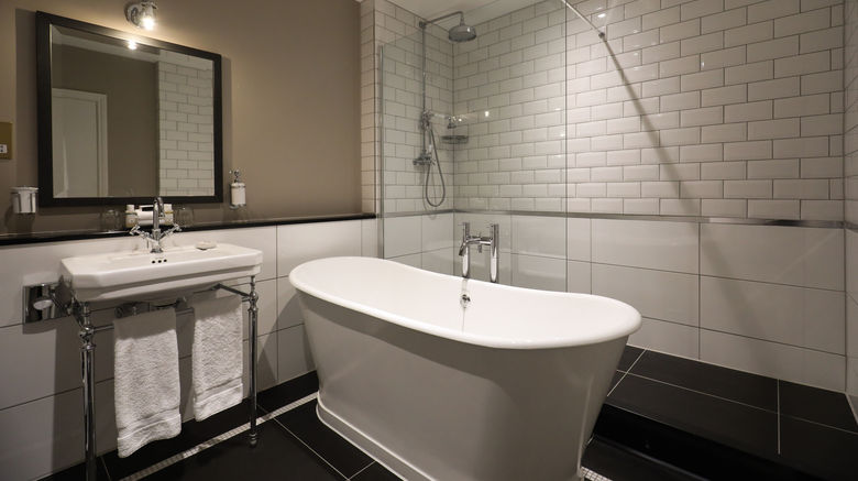 <b>Hotel du Vin Cannizaro House Room</b>. Images powered by <a href="https://leonardo.com/" title="Leonardo Worldwide" target="_blank">Leonardo</a>.