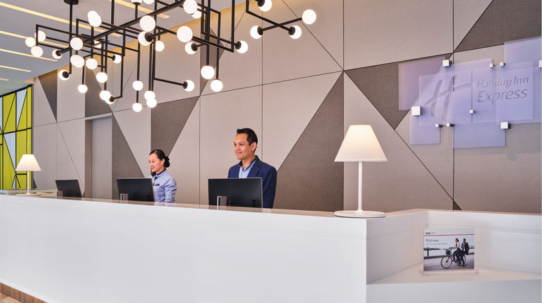 <b>Holiday Inn Express Singapore Serangoon Lobby</b>. Images powered by <a href="https://www.leonardoworldwide.com/" title="Leonardo Worldwide" target="_blank">Leonardo</a>.