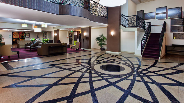 <b>Holiday Inn Shreveport Downtown Lobby</b>. Images powered by <a href="https://www.leonardoworldwide.com/" title="Leonardo Worldwide" target="_blank">Leonardo</a>.