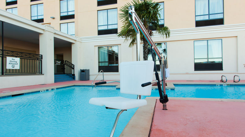 <b>Holiday Inn Shreveport Downtown Pool</b>. Images powered by <a href="https://www.leonardoworldwide.com/" title="Leonardo Worldwide" target="_blank">Leonardo</a>.